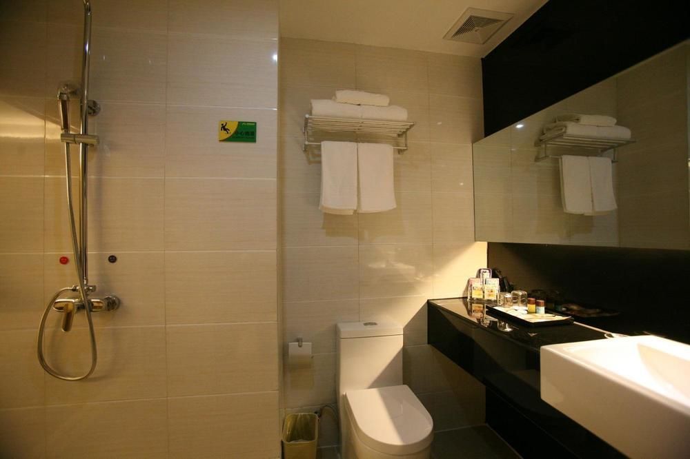 Bella Ingenious Hotel Dongying Esterno foto